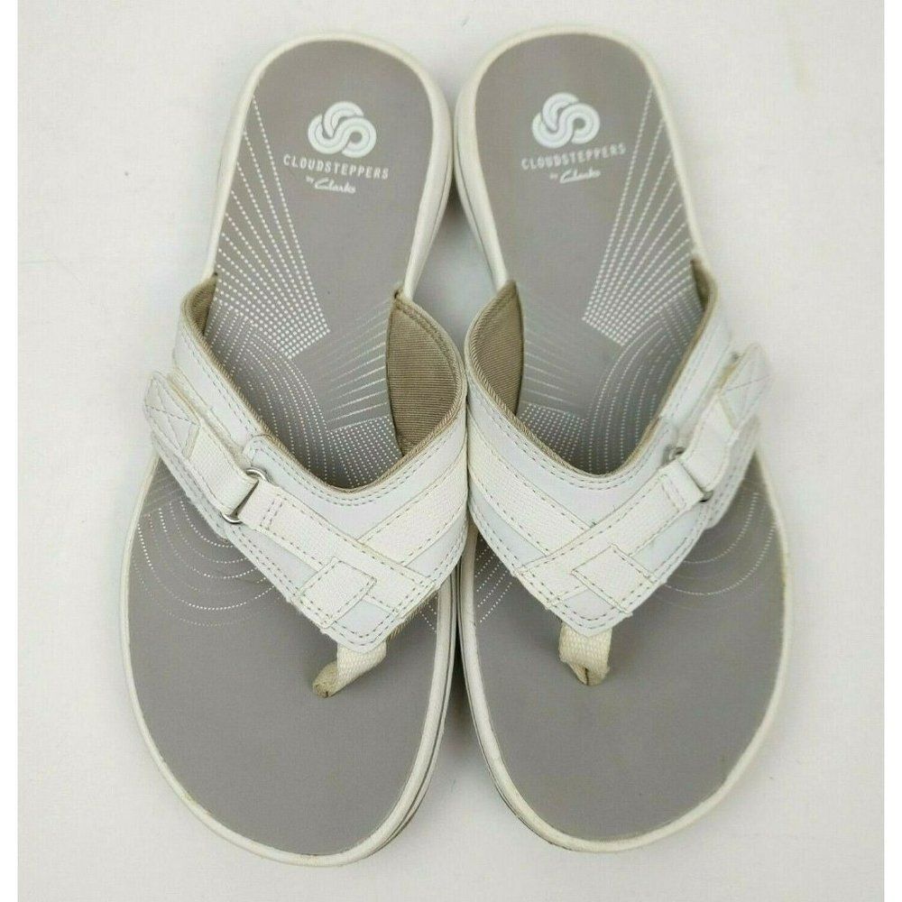 Clarks Cloud Steppers Gray Sandals Flip Flops Adjustable Strap Women's Size 6 M